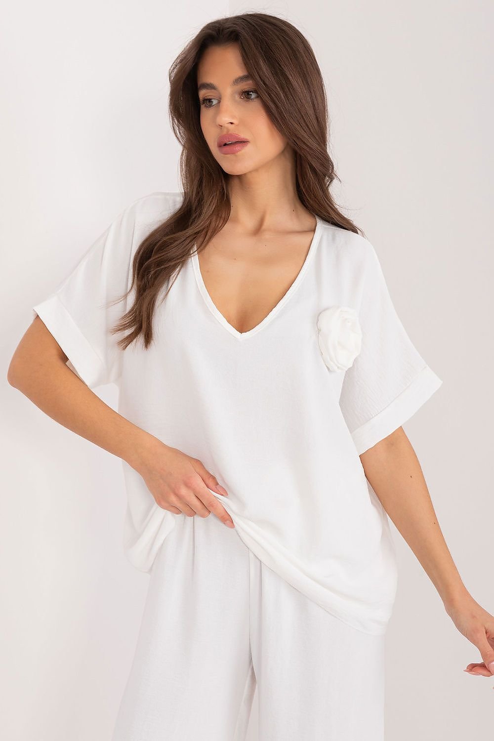 Blouse model 195049